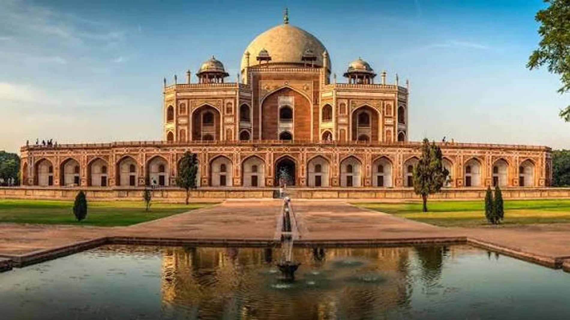 Delhi Travel Guide